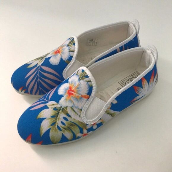 Flossy Women's Walking Espadrilles Slip On Shoes 5 - Picture 2 of 8